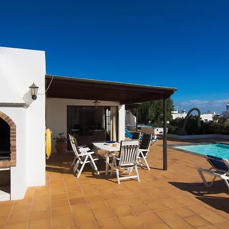 Villa Corona Puerto del Carmen (Lanzarote)